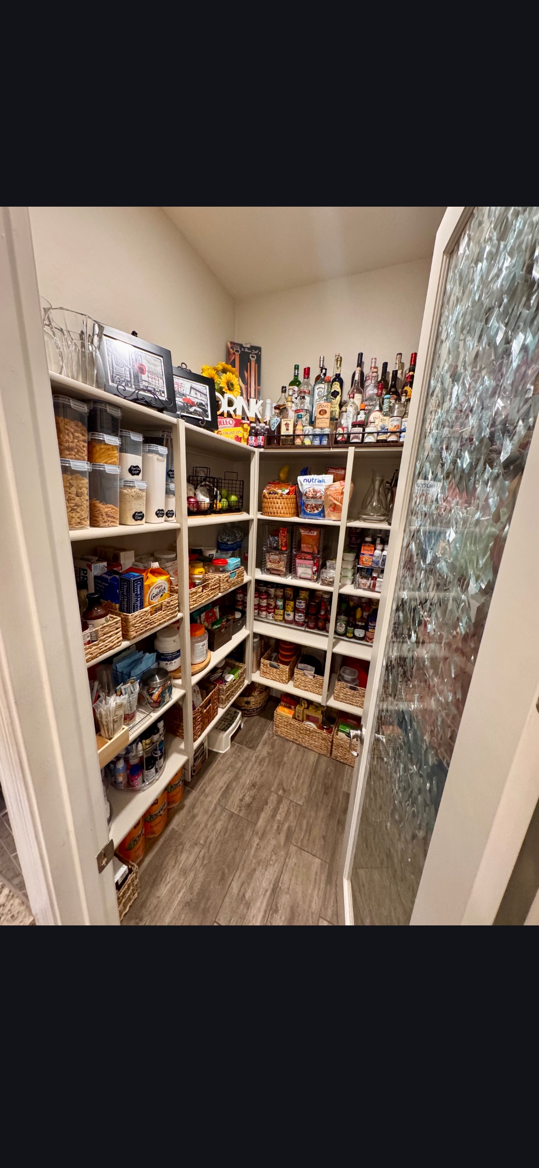 Full Walk-In View
